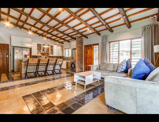 2 BEDROOM HOUSE FOR SALE IN GLEN MARAIS